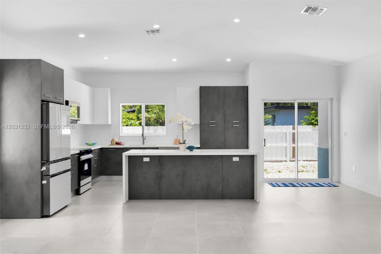 21 Tina Pl , Key Largo, FL 33037 Photo