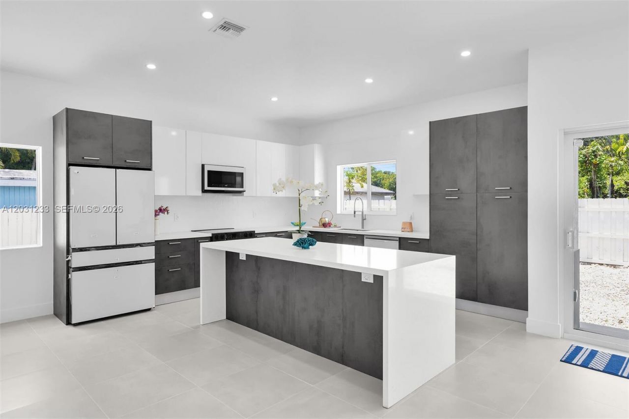 21 Tina Pl , Key Largo, FL 33037 Photo