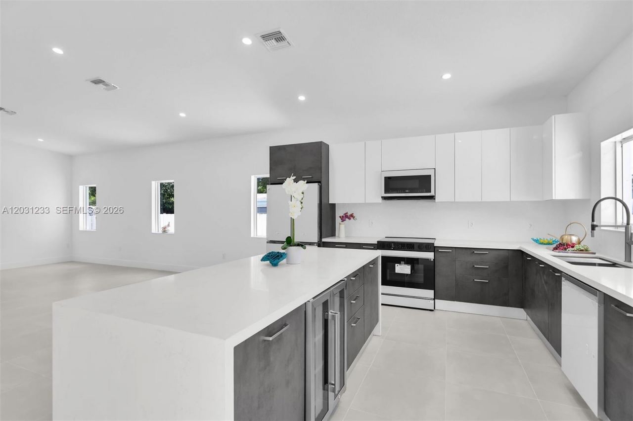 21 Tina Pl , Key Largo, FL 33037 Photo