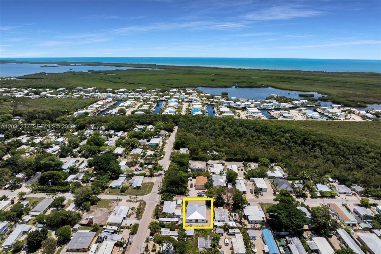 21 Tina Pl , Key Largo, FL 33037 Photo