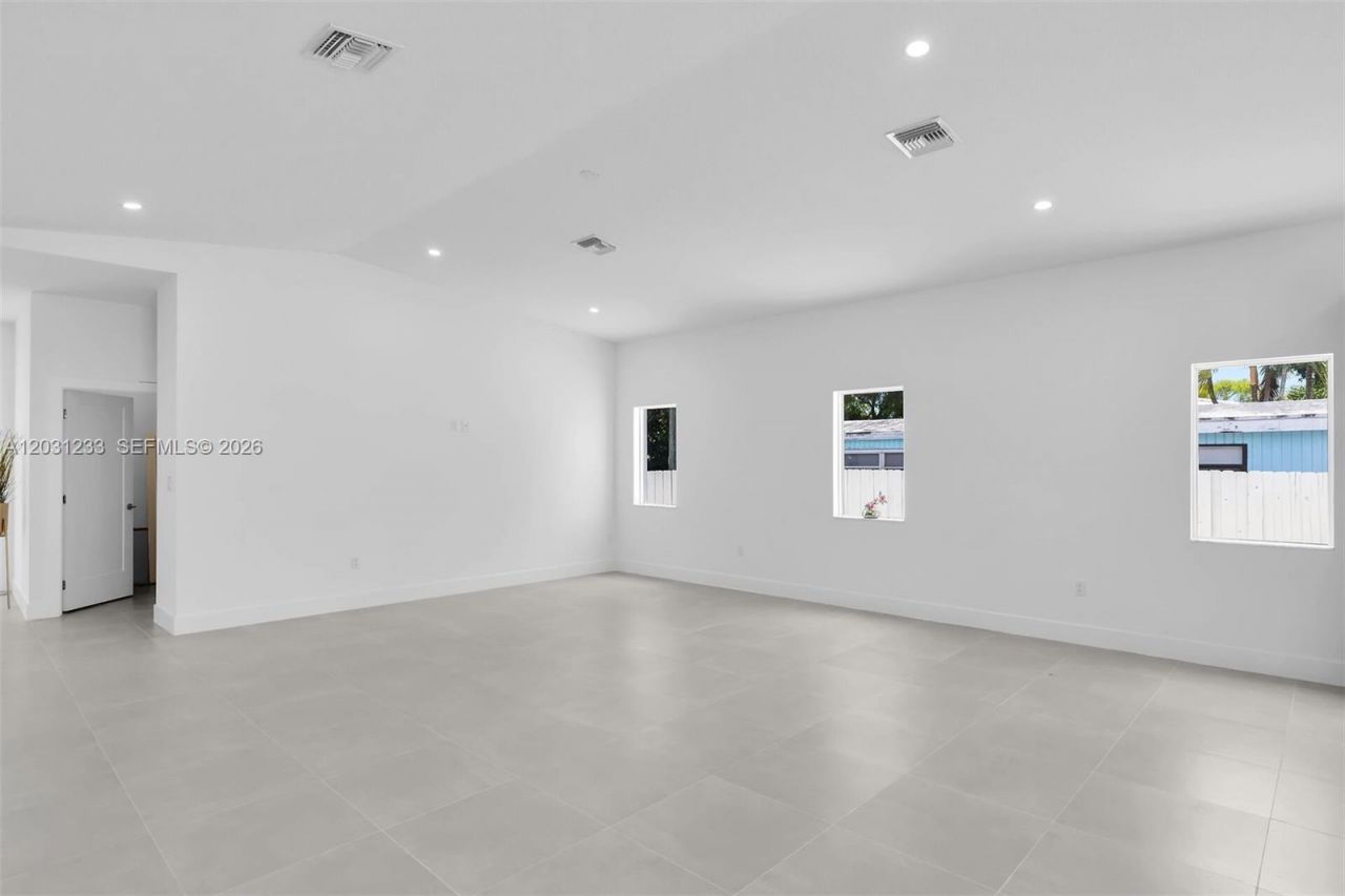 21 Tina Pl , Key Largo, FL 33037 Photo