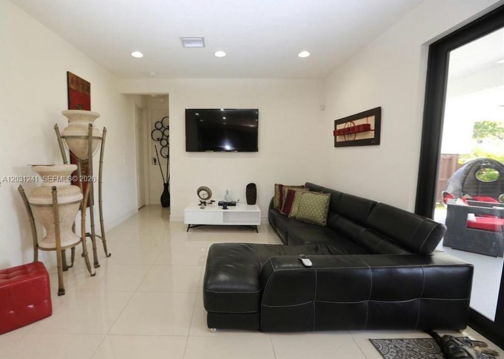 14440 SW 31st St , Unit 14440, Miami, FL 33175 Photo