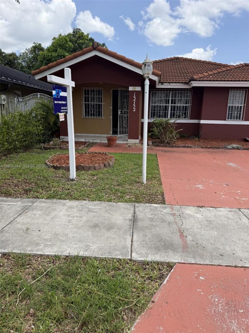 13752 SW 156th St , Miami, FL 33177 Photo