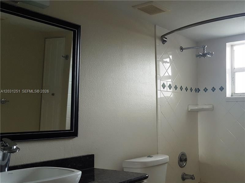 109 Gardens Dr , Unit 202, Pompano Beach, FL 33069 Photo