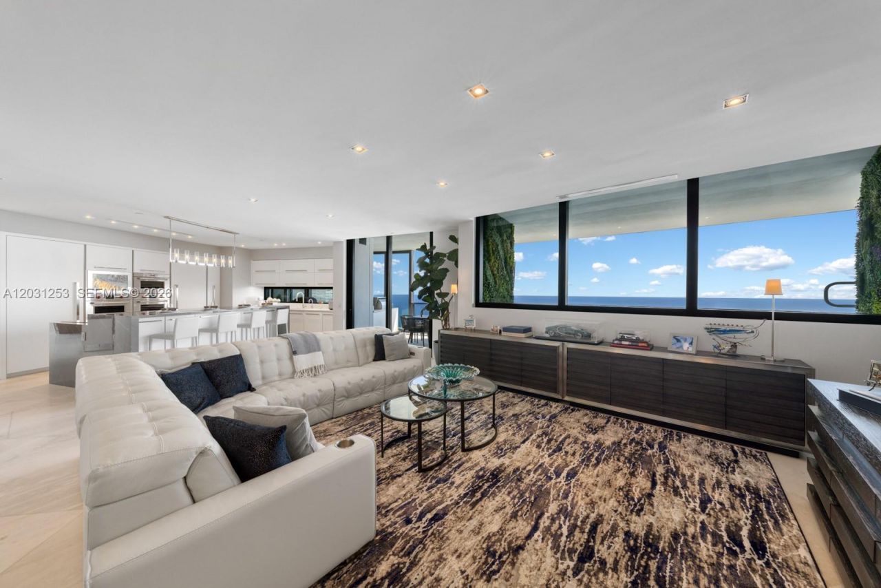 18555 Collins Ave , Unit 4405, Sunny Isles Beach, FL 33160 Photo