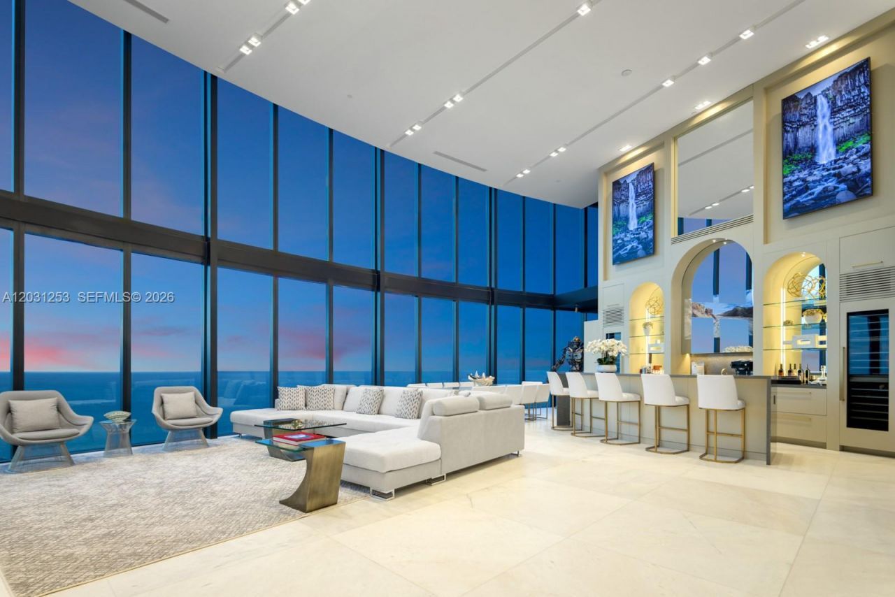 18555 Collins Ave , Unit 4405, Sunny Isles Beach, FL 33160 Photo