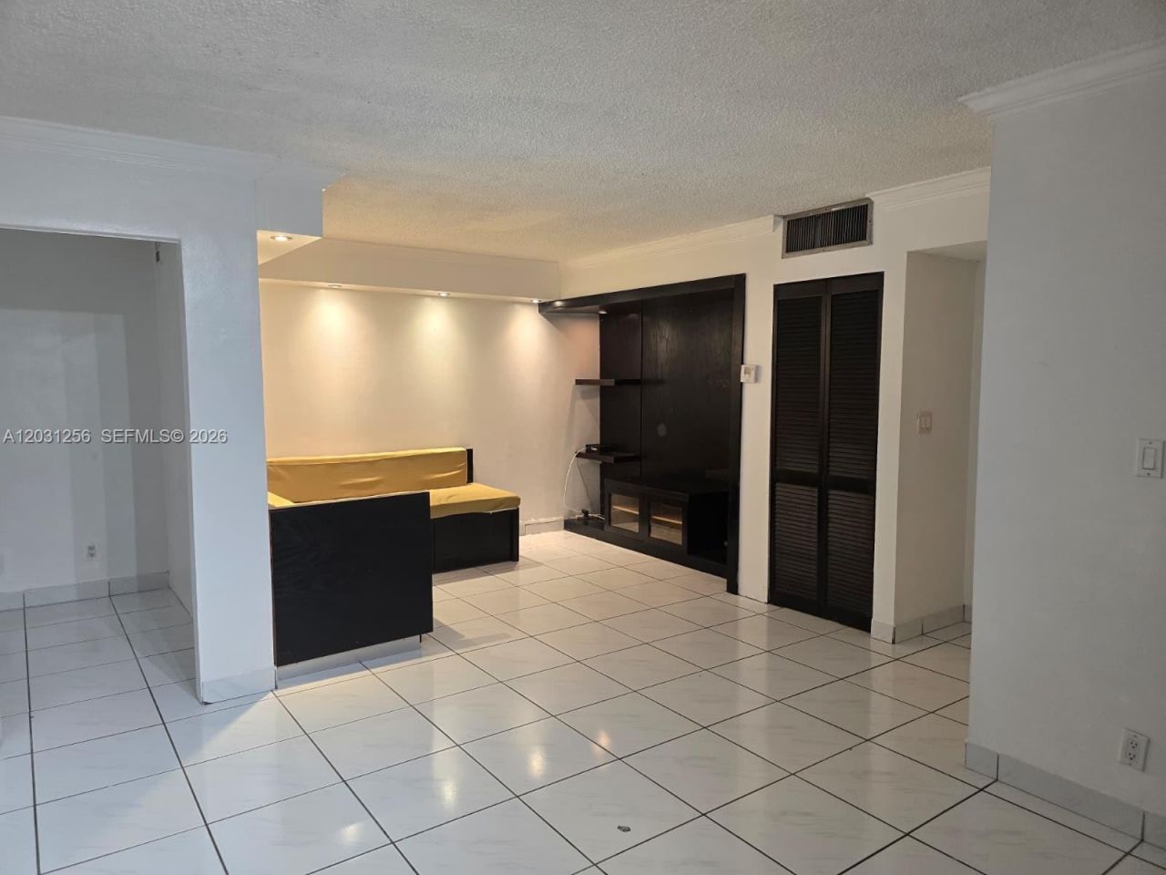 16909 N Bay Rd , Unit 321, Sunny Isles Beach, FL 33160 Photo