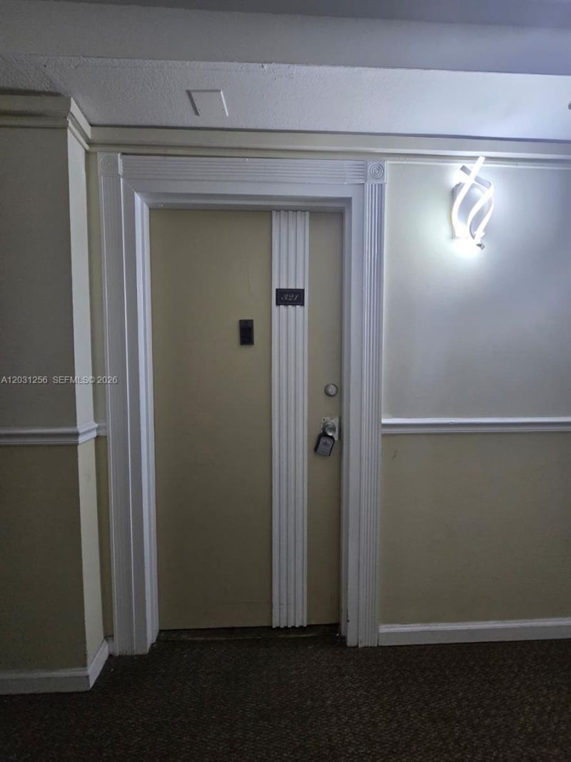 16909 N Bay Rd , Unit 321, Sunny Isles Beach, FL 33160 Photo