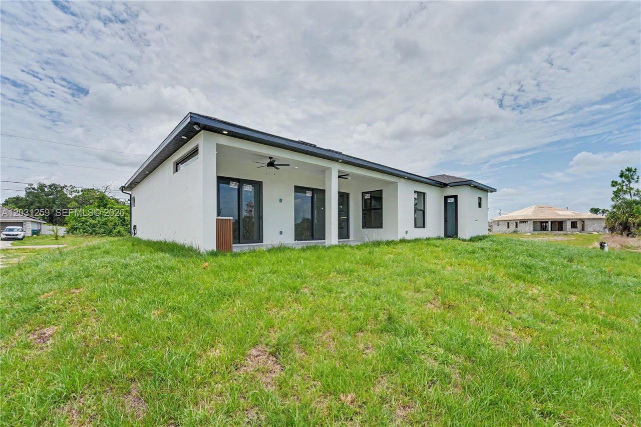 3500 NE 17th Pl , Cape Coral, FL 33909 Photo