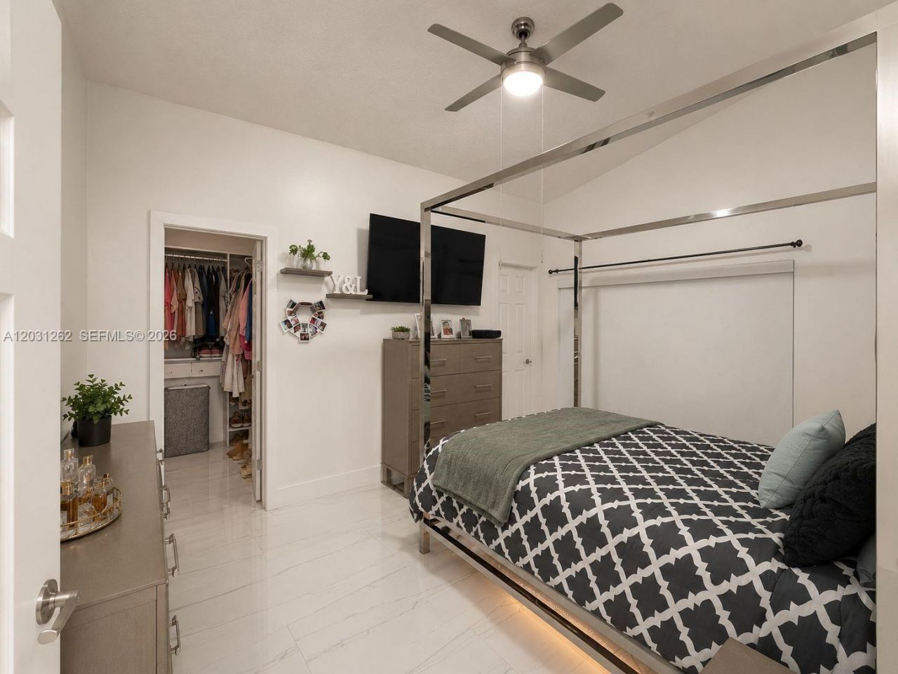 10049 SW 222nd St , Cutler Bay, FL 33190 Photo