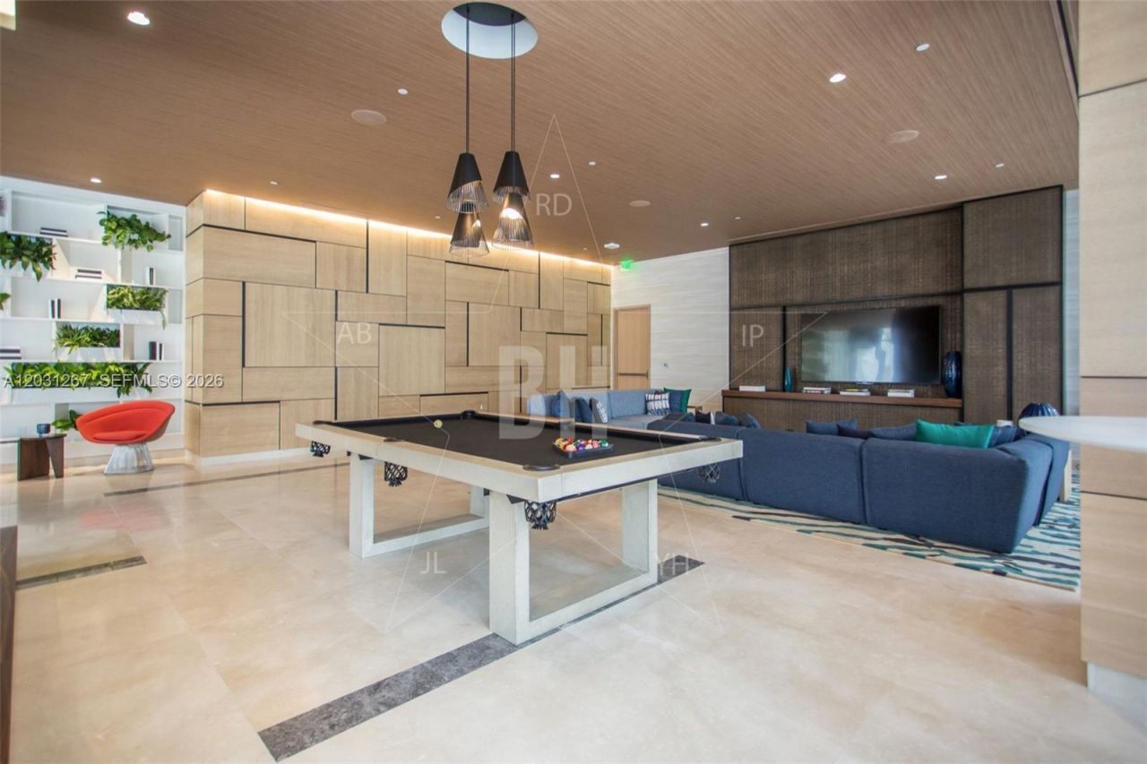 45 SW 9 Street , Unit 3806, Miami, FL 33130 Photo