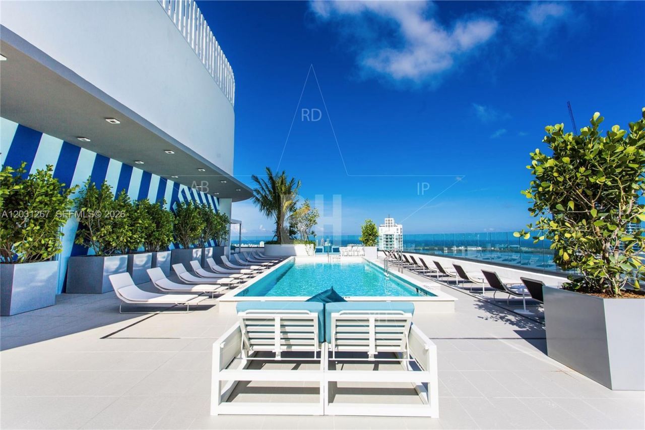45 SW 9 Street , Unit 3806, Miami, FL 33130 Photo