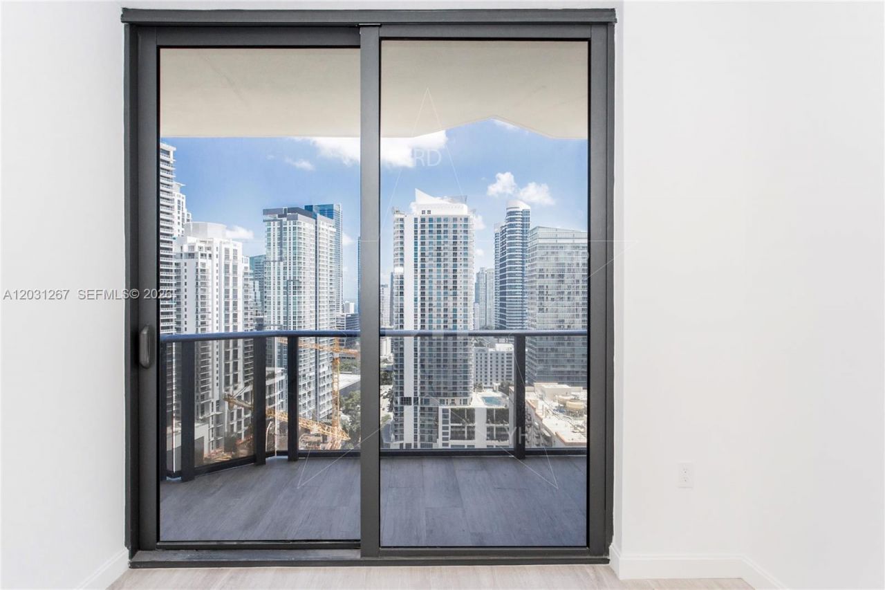 45 SW 9 Street , Unit 3806, Miami, FL 33130 Photo
