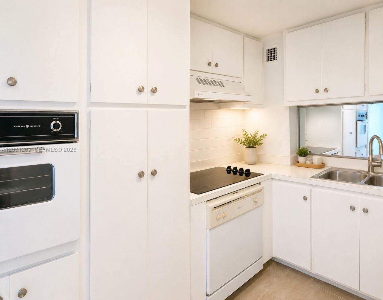 3301 NE 5th Ave , Unit 908, Miami, FL 33137 Photo