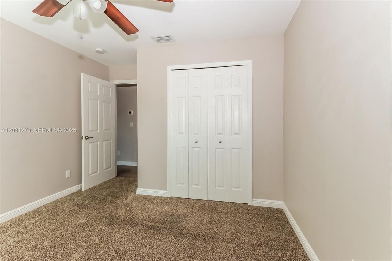 526 SW Dahled Ave , Port Saint Lucie, FL 34953 Photo