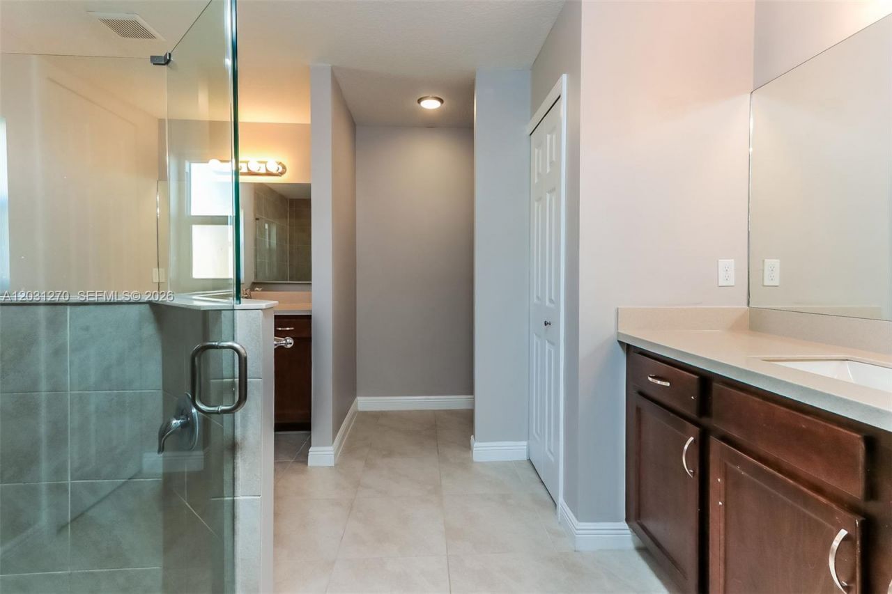 526 SW Dahled Ave , Port Saint Lucie, FL 34953 Photo
