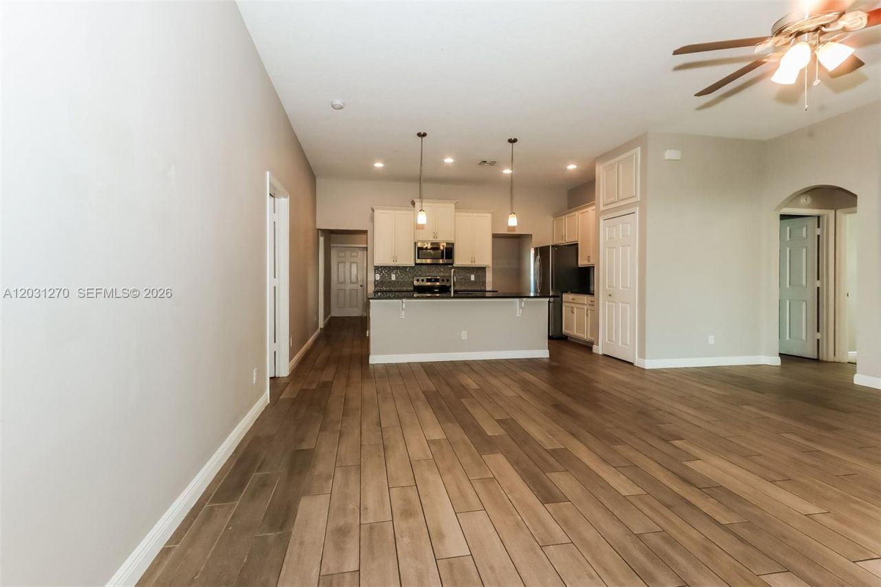 526 SW Dahled Ave , Port Saint Lucie, FL 34953 Photo