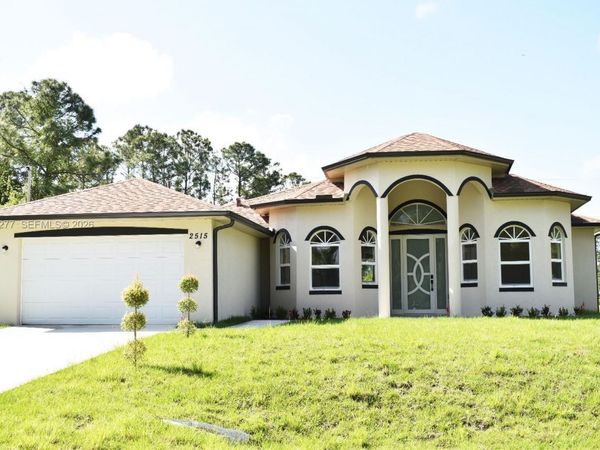 2515 45th st W , Lehigh Acres, FL 33971
