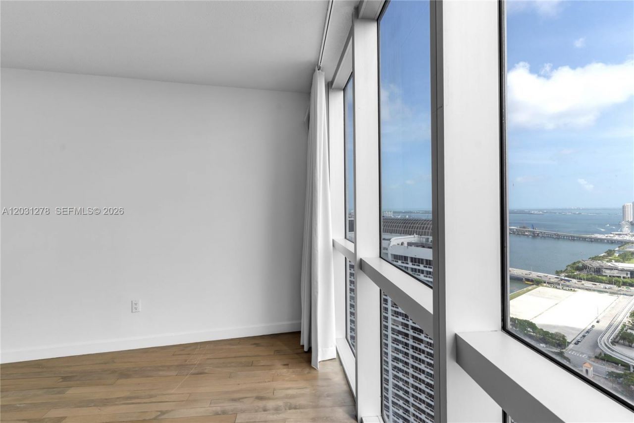 1750 N Bayshore Dr, Unit 4414, Miami, FL 33132 Photo