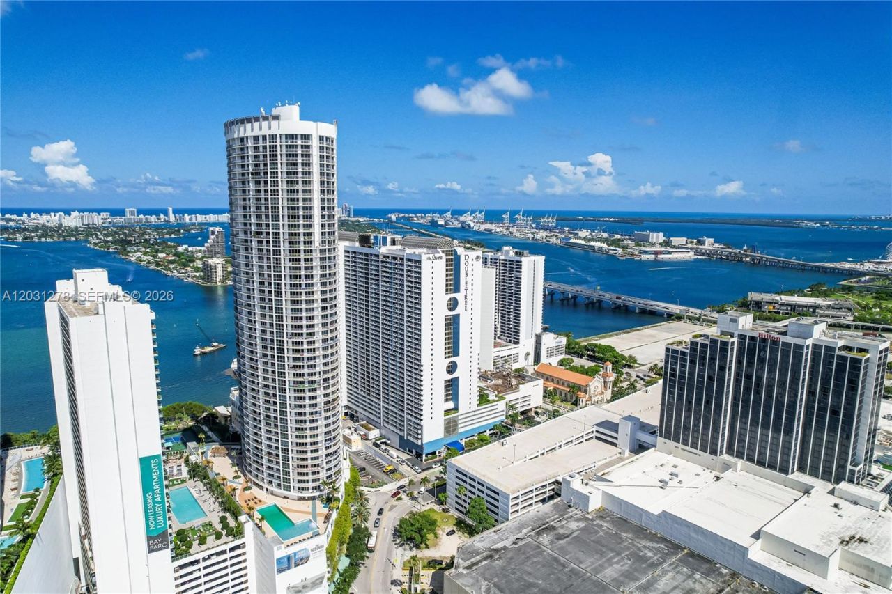 1750 N Bayshore Dr, Unit 4414, Miami, FL 33132 Photo