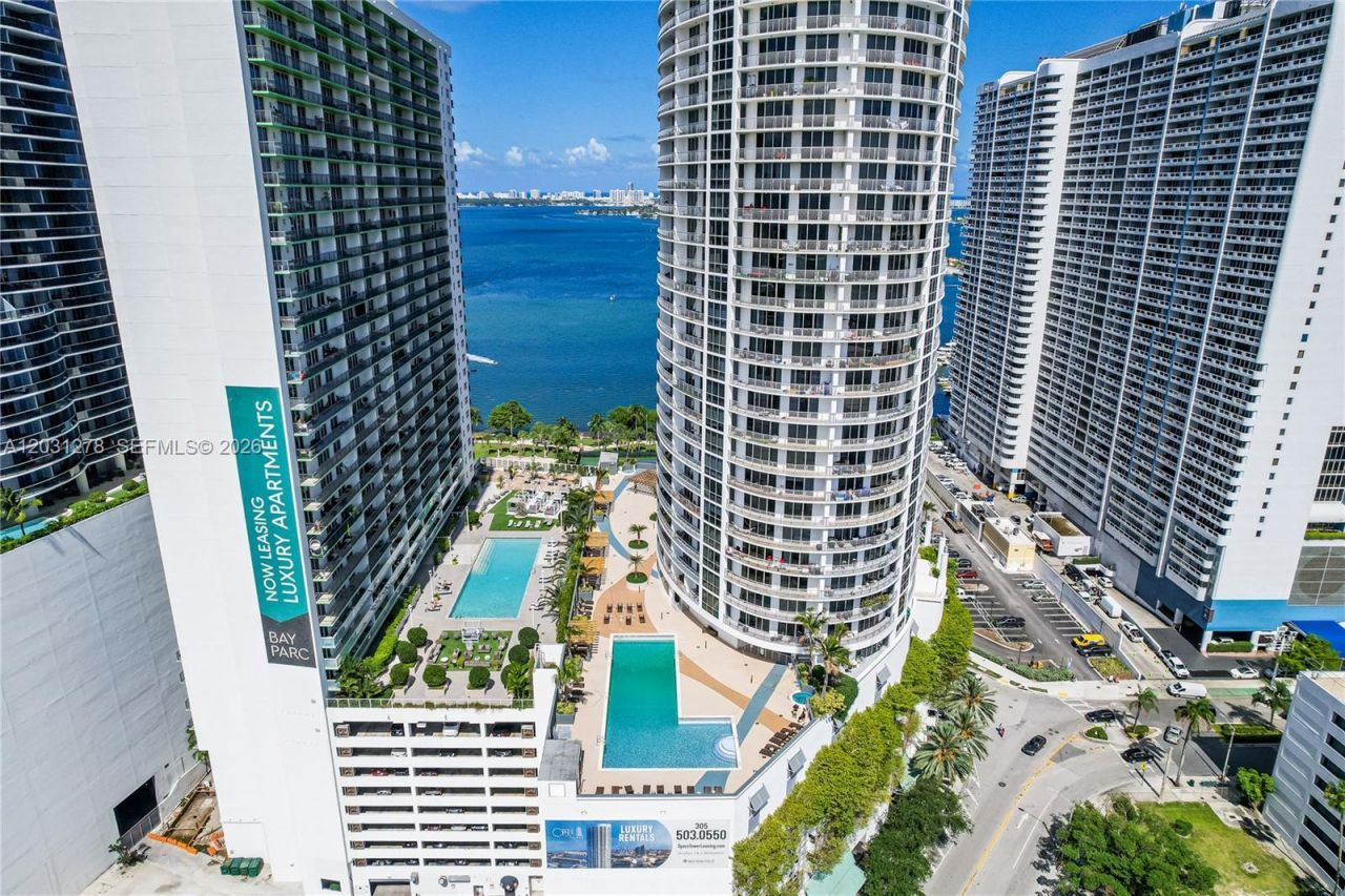 1750 N Bayshore Dr, Unit 4414, Miami, FL 33132 Photo