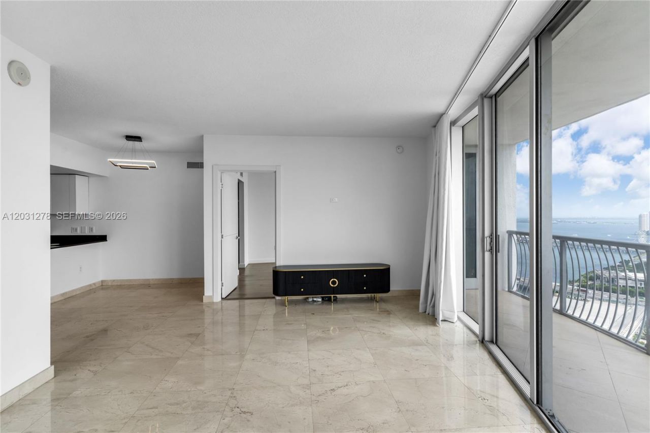 1750 N Bayshore Dr, Unit 4414, Miami, FL 33132 Photo