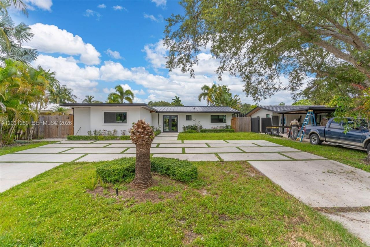 1713 SW 5th St, Fort Lauderdale, FL 33312 Photo