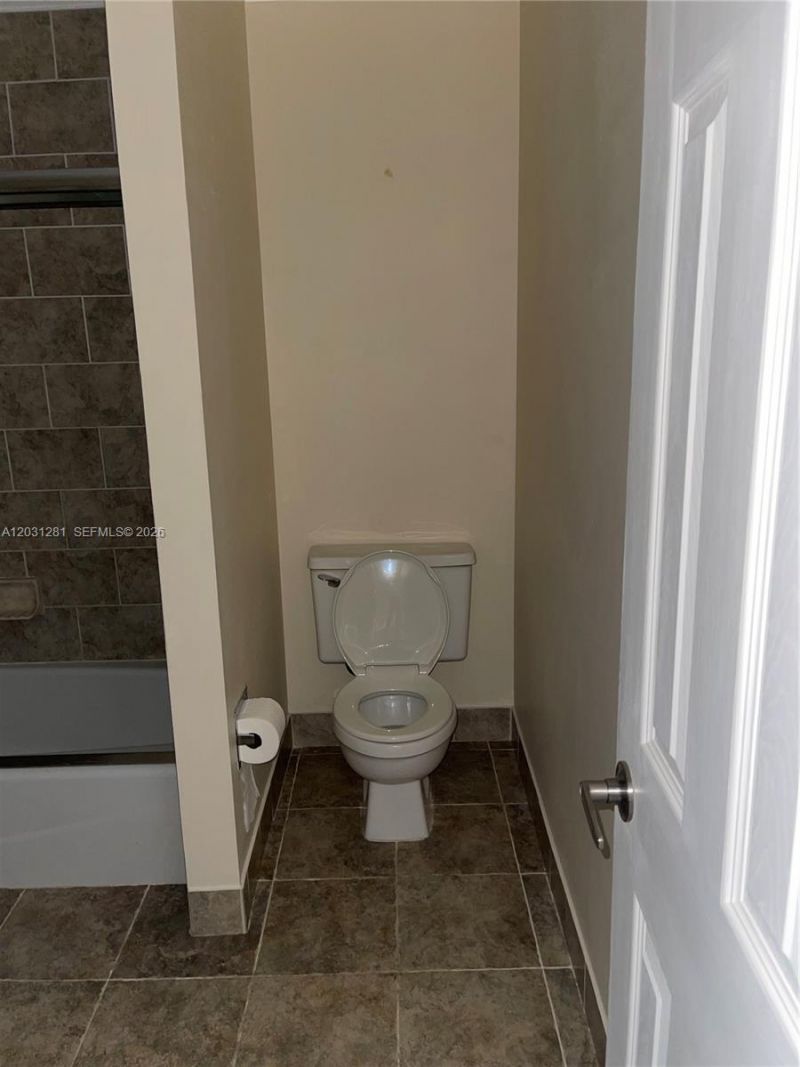 7175 Nova Dr , Unit 507, Davie, FL 33317 Photo