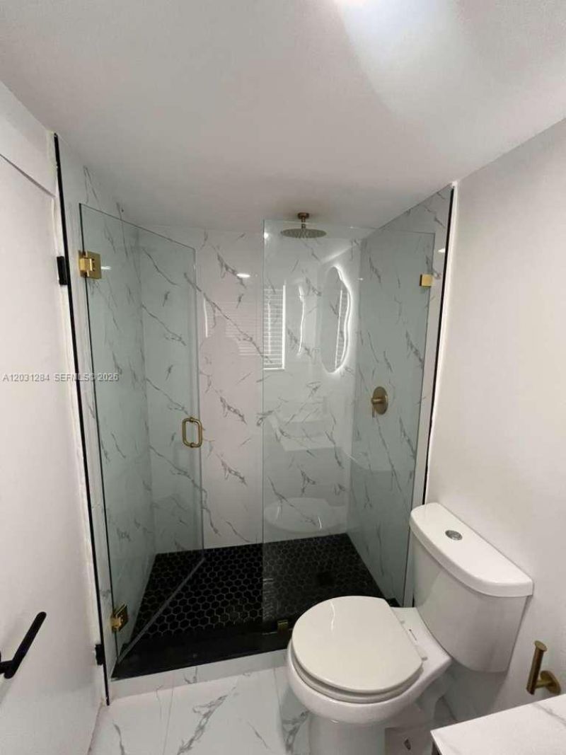 316 Surfside Blvd, Unit 2, Surfside, FL 33154 Photo