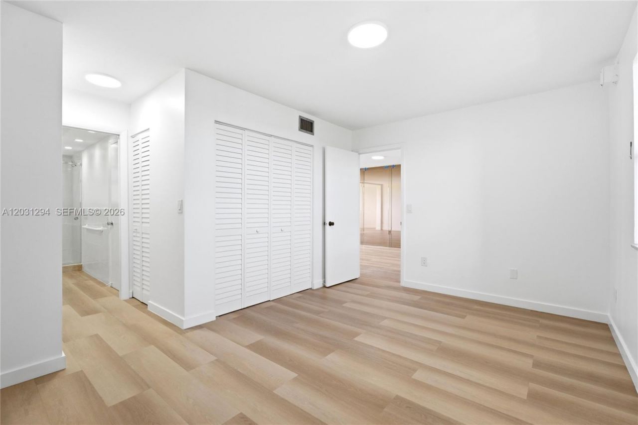 2950 SW 3rd Ave, Unit 7F, Miami, FL 33129 Photo