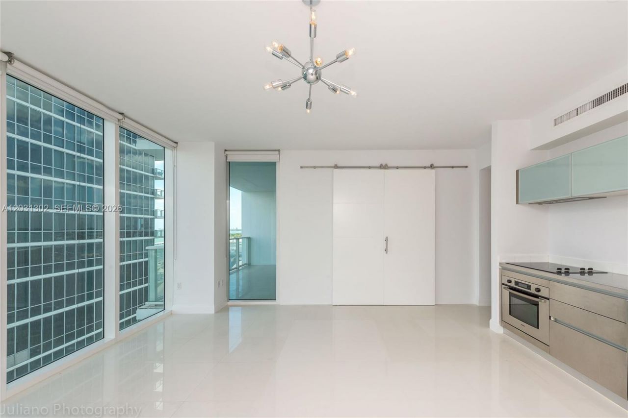 1040 Biscayne Blvd , Unit 1205, Miami, FL 33132 Photo