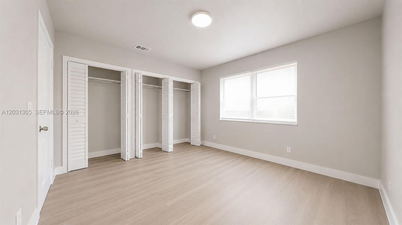 101 W 11th St , Unit 8, Hialeah, FL 33010 Photo