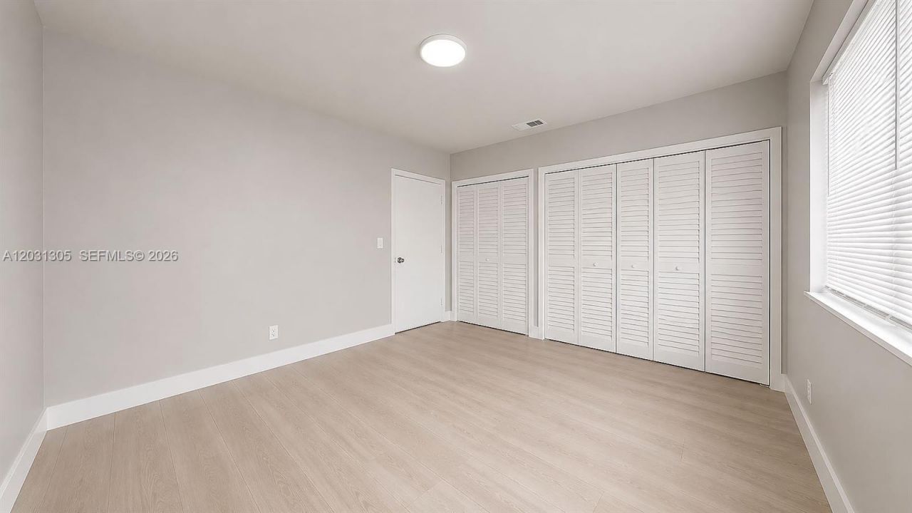 101 W 11th St , Unit 8, Hialeah, FL 33010 Photo