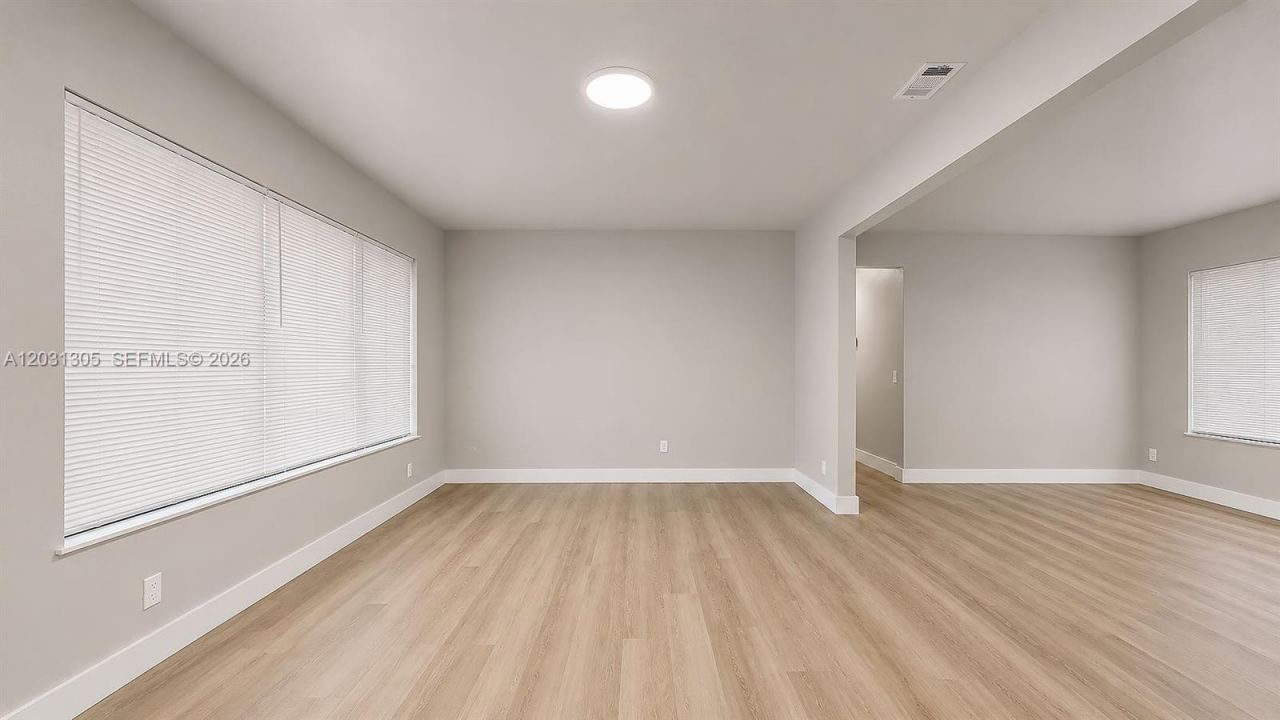 101 W 11th St , Unit 8, Hialeah, FL 33010 Photo