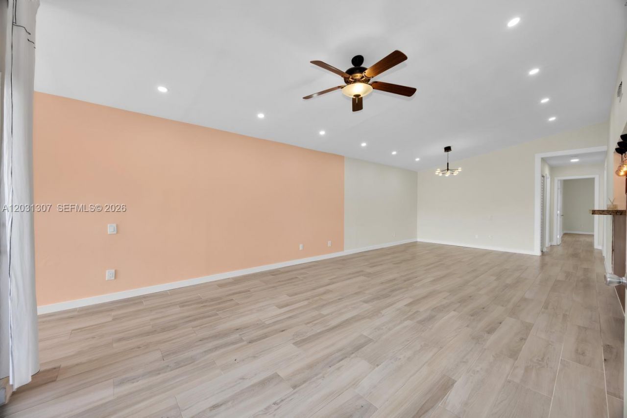 6323 SW 116th Pl, Unit C, Miami, FL 33173 Photo