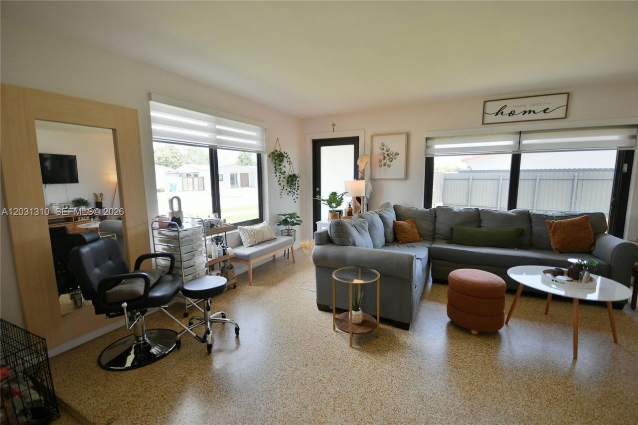 8350 SW 12th Ter , Miami, FL 33144 Photo