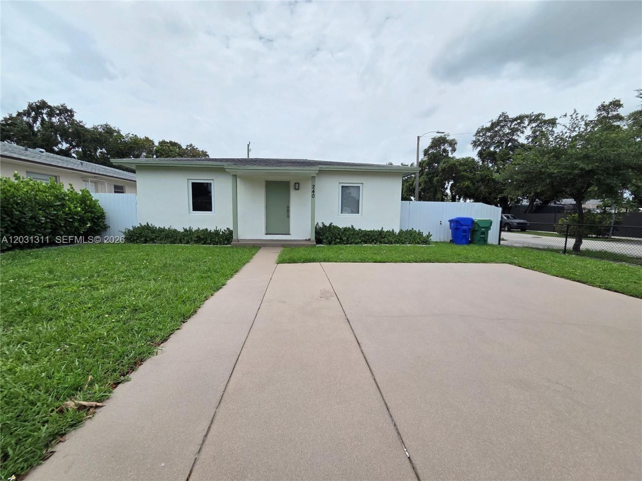 240 NW 51st Ave , Miami, FL 33126 Photo