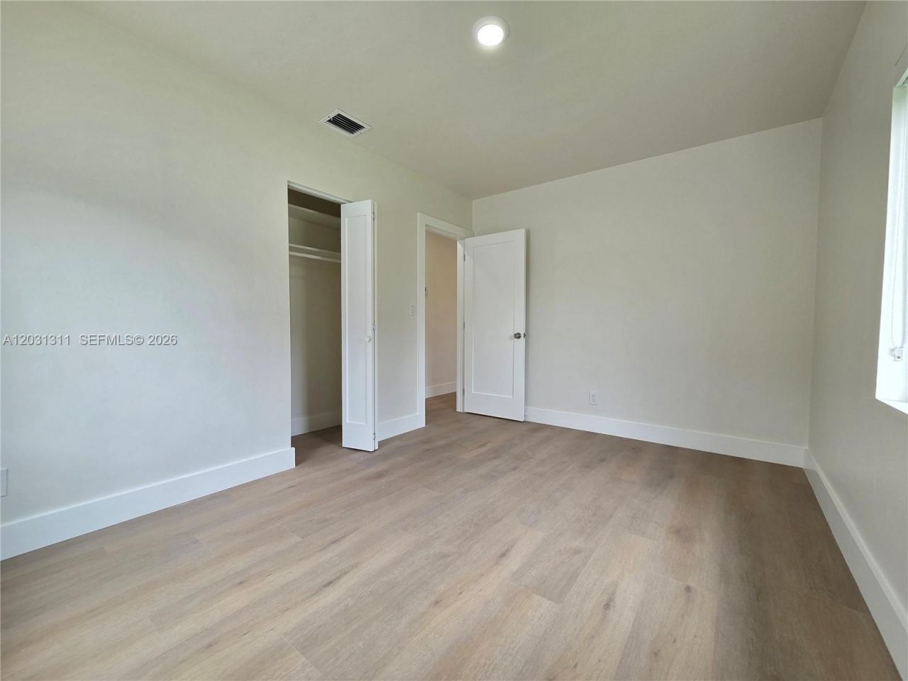 240 NW 51st Ave, Miami, FL 33126 Photo