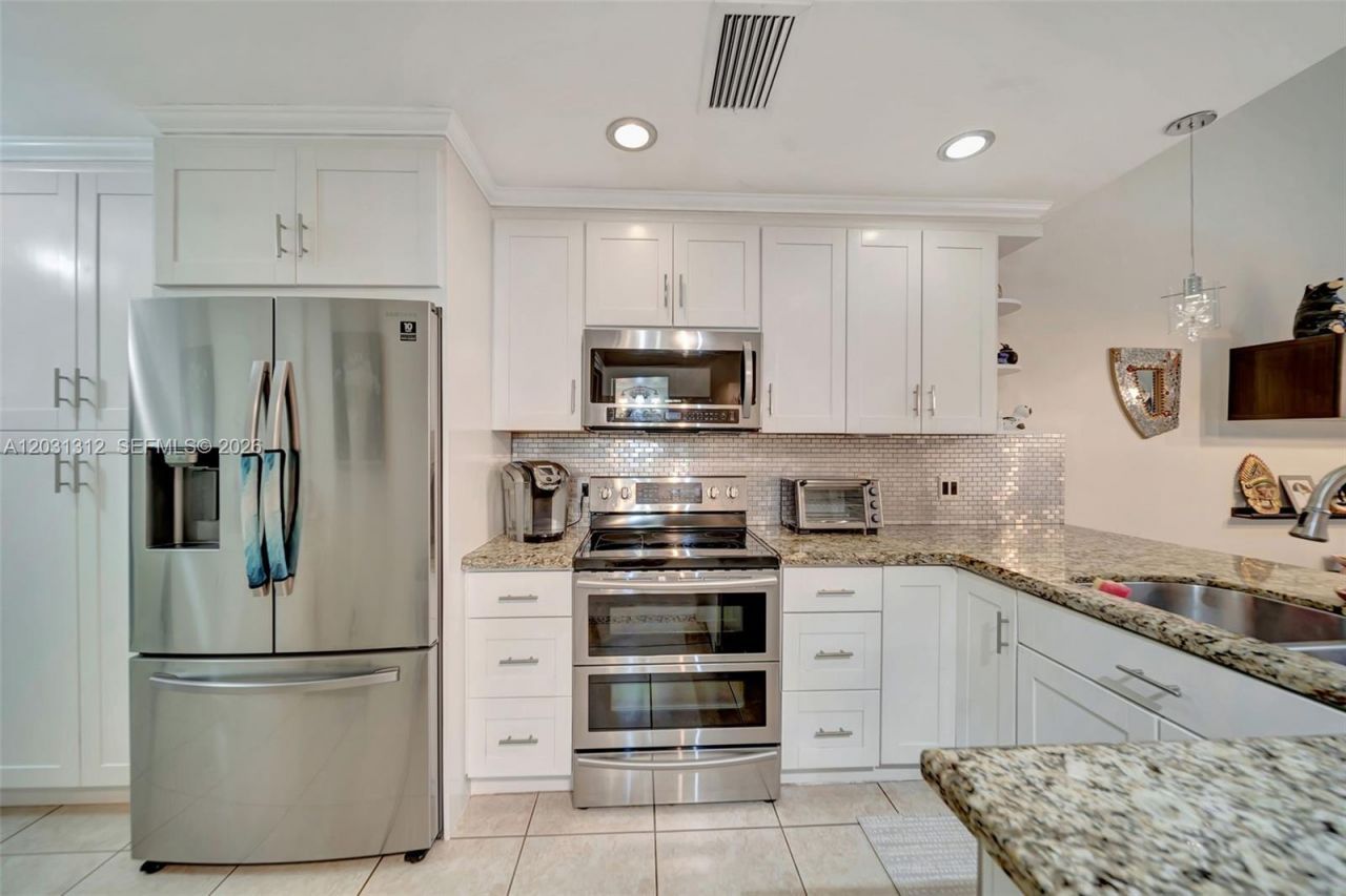 1638 N 15th Ter, Hollywood, FL 33020 Photo