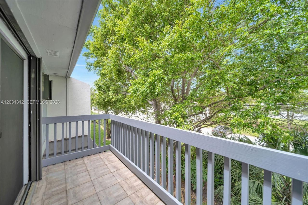 1638 N 15th Ter, Hollywood, FL 33020 Photo