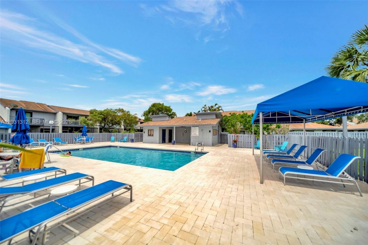 1638 N 15th Ter, Hollywood, FL 33020 Photo
