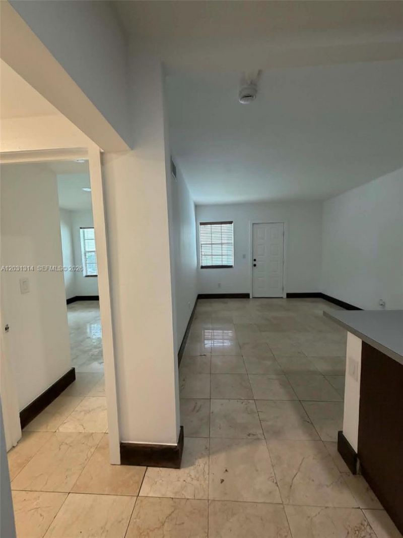 551 NE 62nd St , Unit 6, Miami, FL 33138 Photo