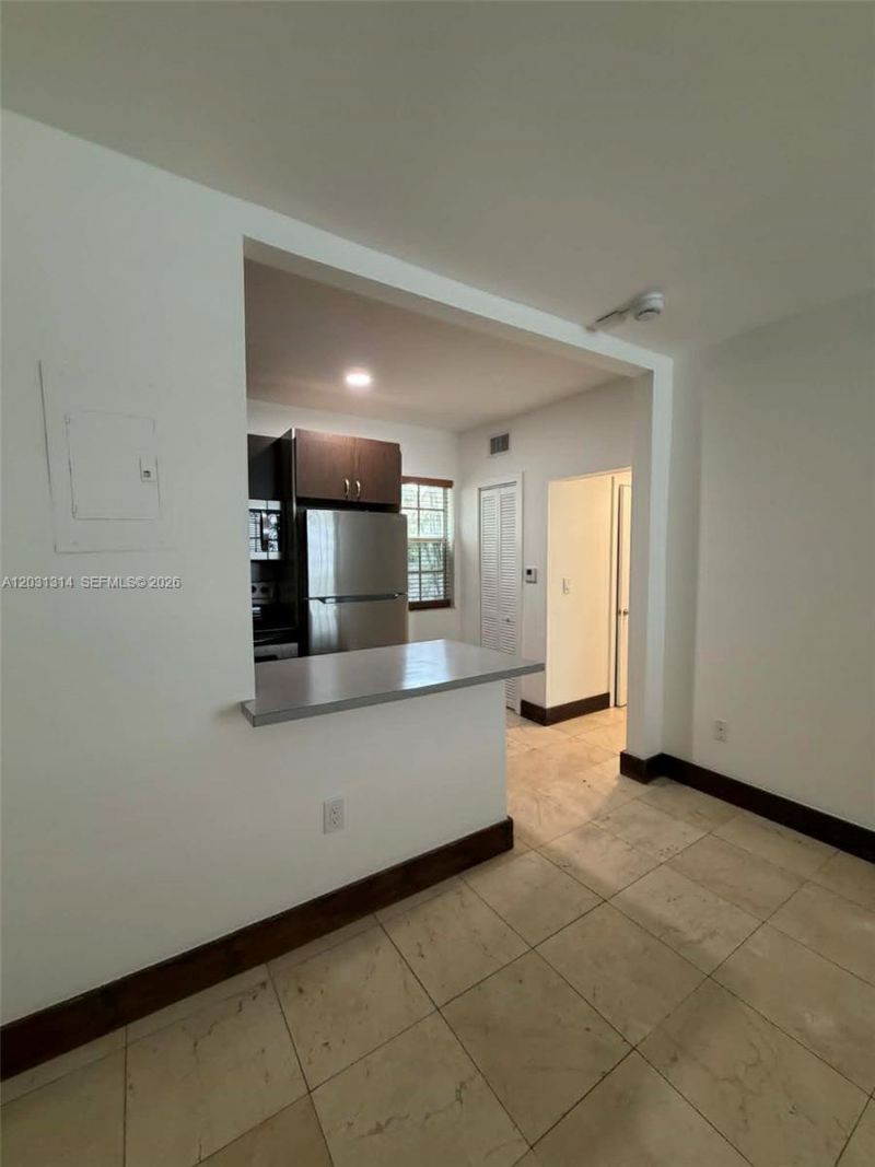 551 NE 62nd St , Unit 6, Miami, FL 33138 Photo