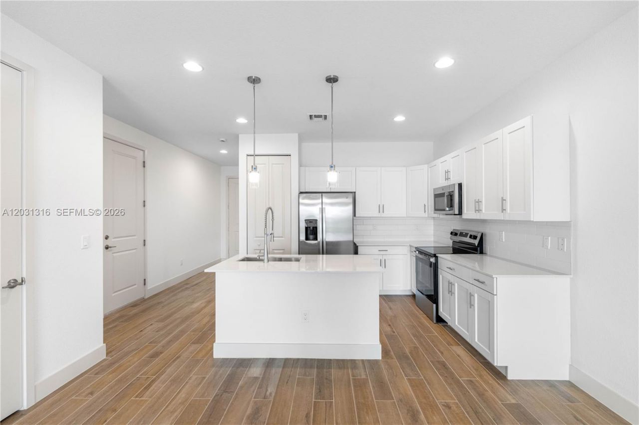 7305 Ivory Spring , Unit 6-105, Delray Beach, FL 33446 Photo