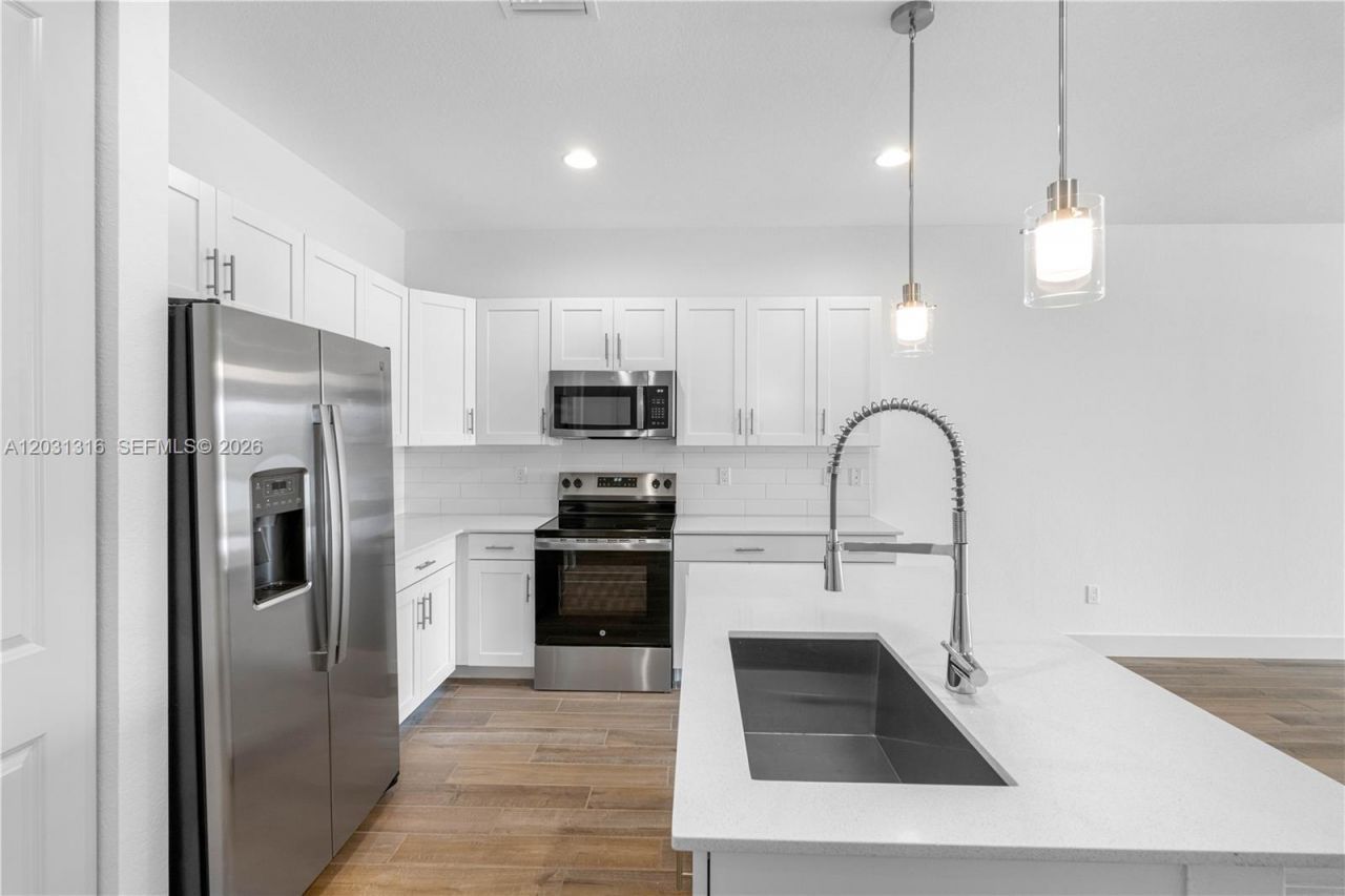 7305 Ivory Spring , Unit 6-105, Delray Beach, FL 33446 Photo