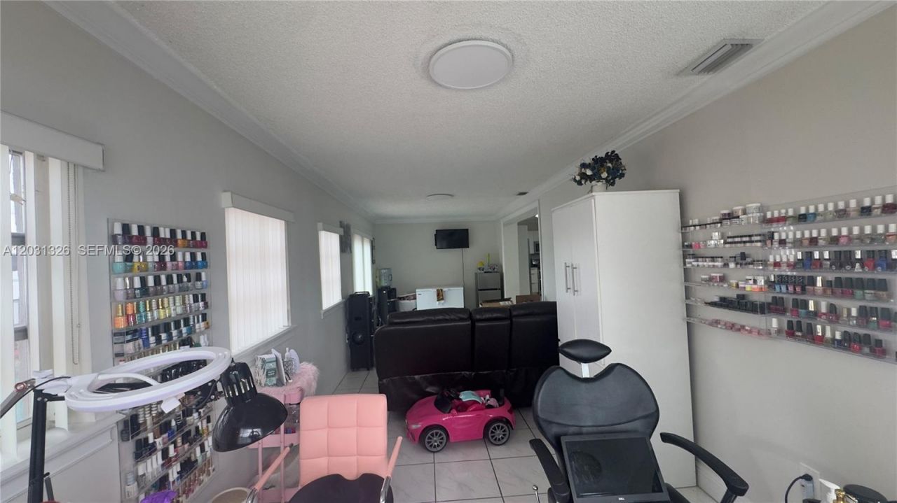12480 SW 189th St , Miami, FL 33177 Photo