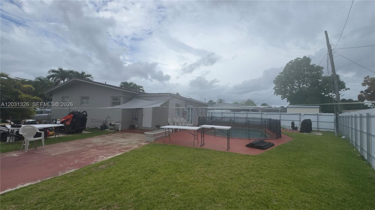 12480 SW 189th St , Miami, FL 33177 Photo