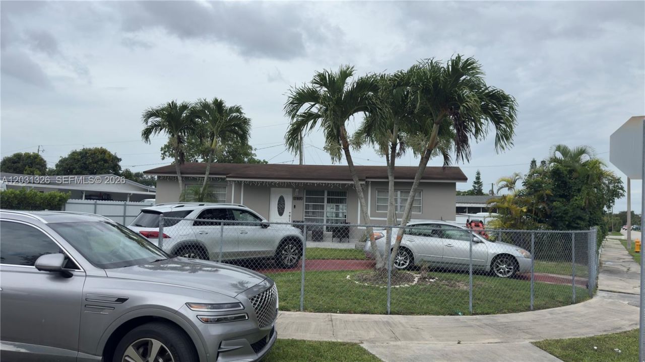 12480 SW 189th St , Miami, FL 33177 Photo