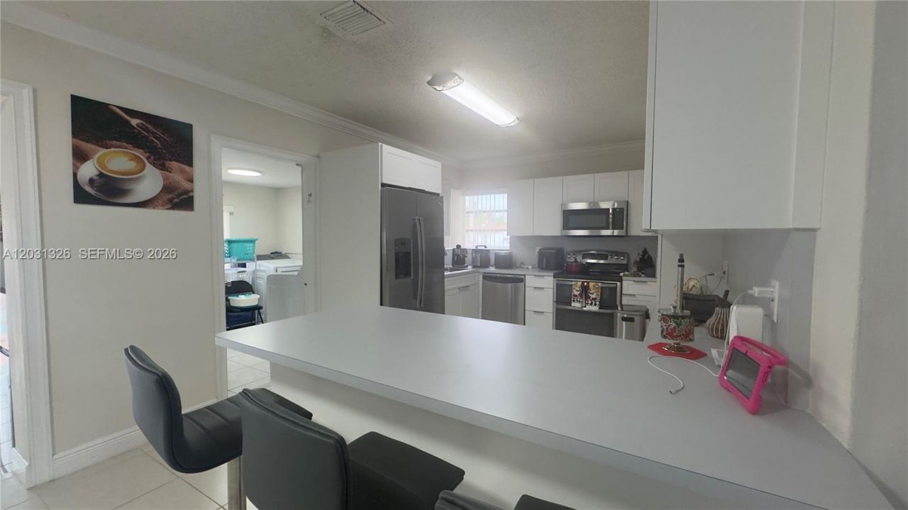 12480 SW 189th St , Miami, FL 33177 Photo
