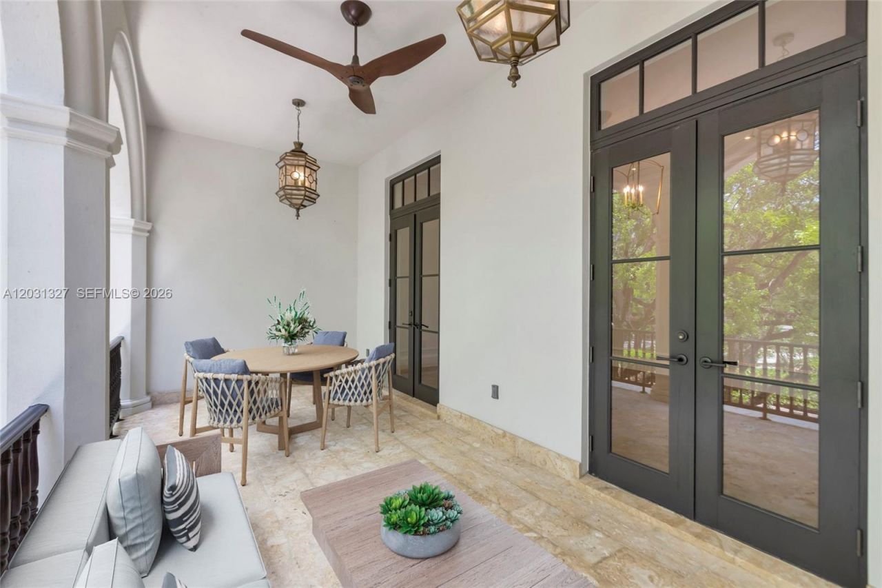 2611 Anderson Rd , Unit 2611, Coral Gables, FL 33134 Photo